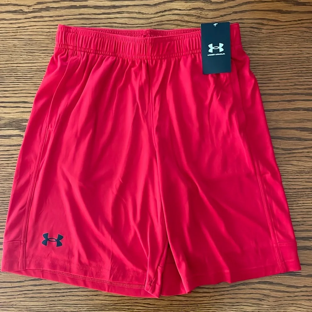 NWT Boys Under Armour Velocity Shorts